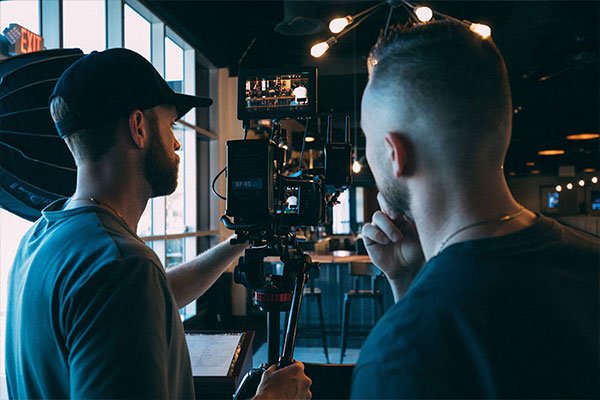 La post produzione e il montaggio – Video marketing per i professionisti